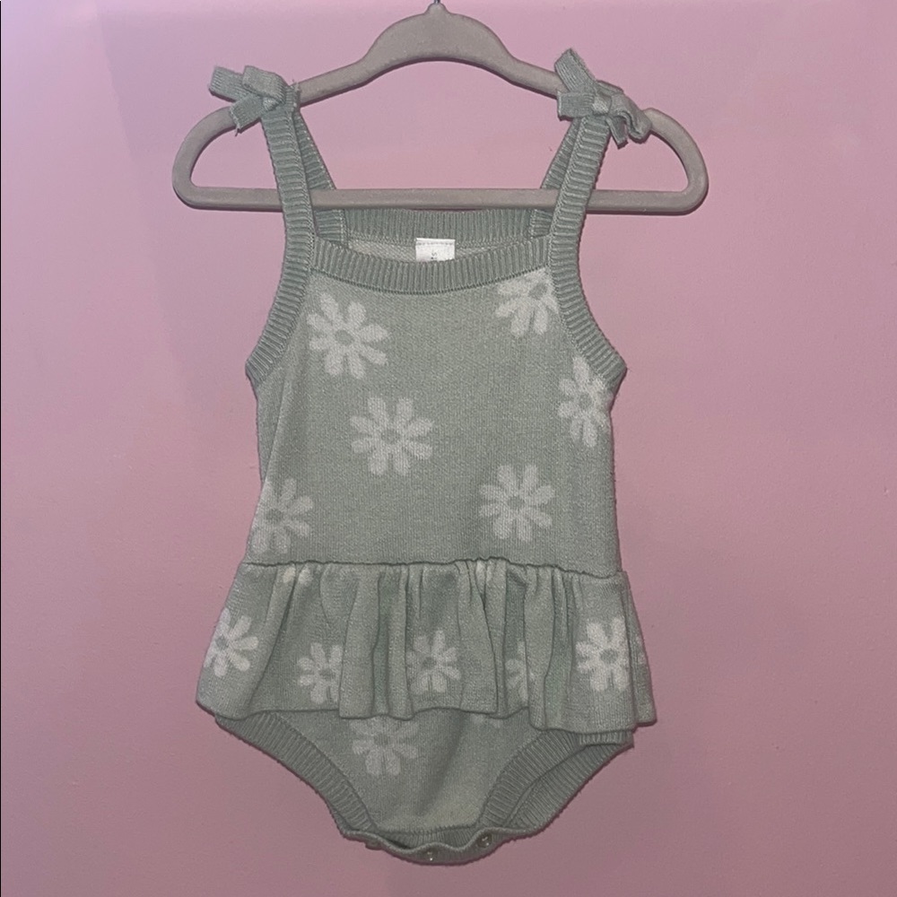 Spring Muted Green Girls Daisy Flower Jumper Dress Onesie